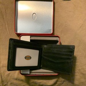 Black Fossil wallet